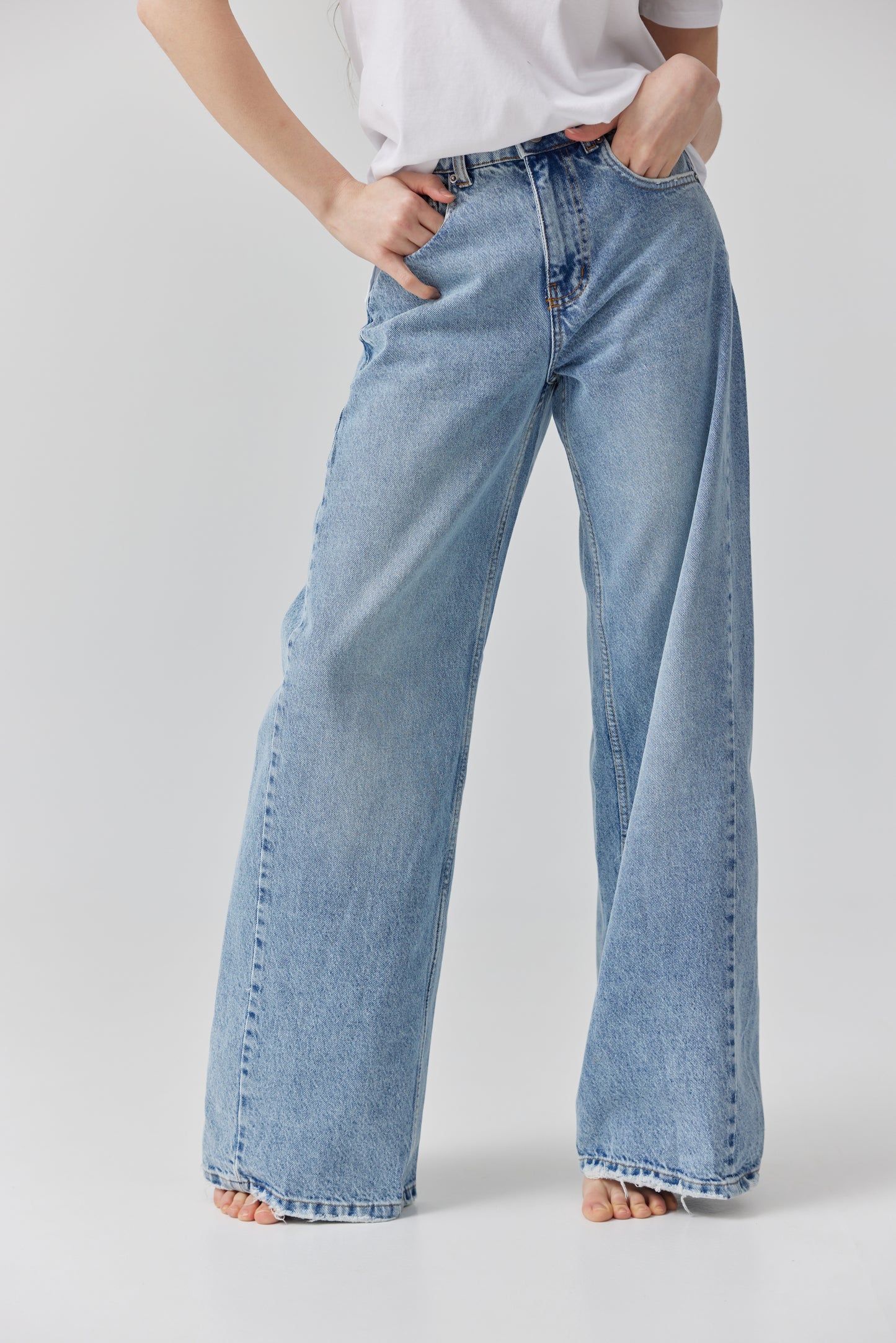 Ease Mode Jeans